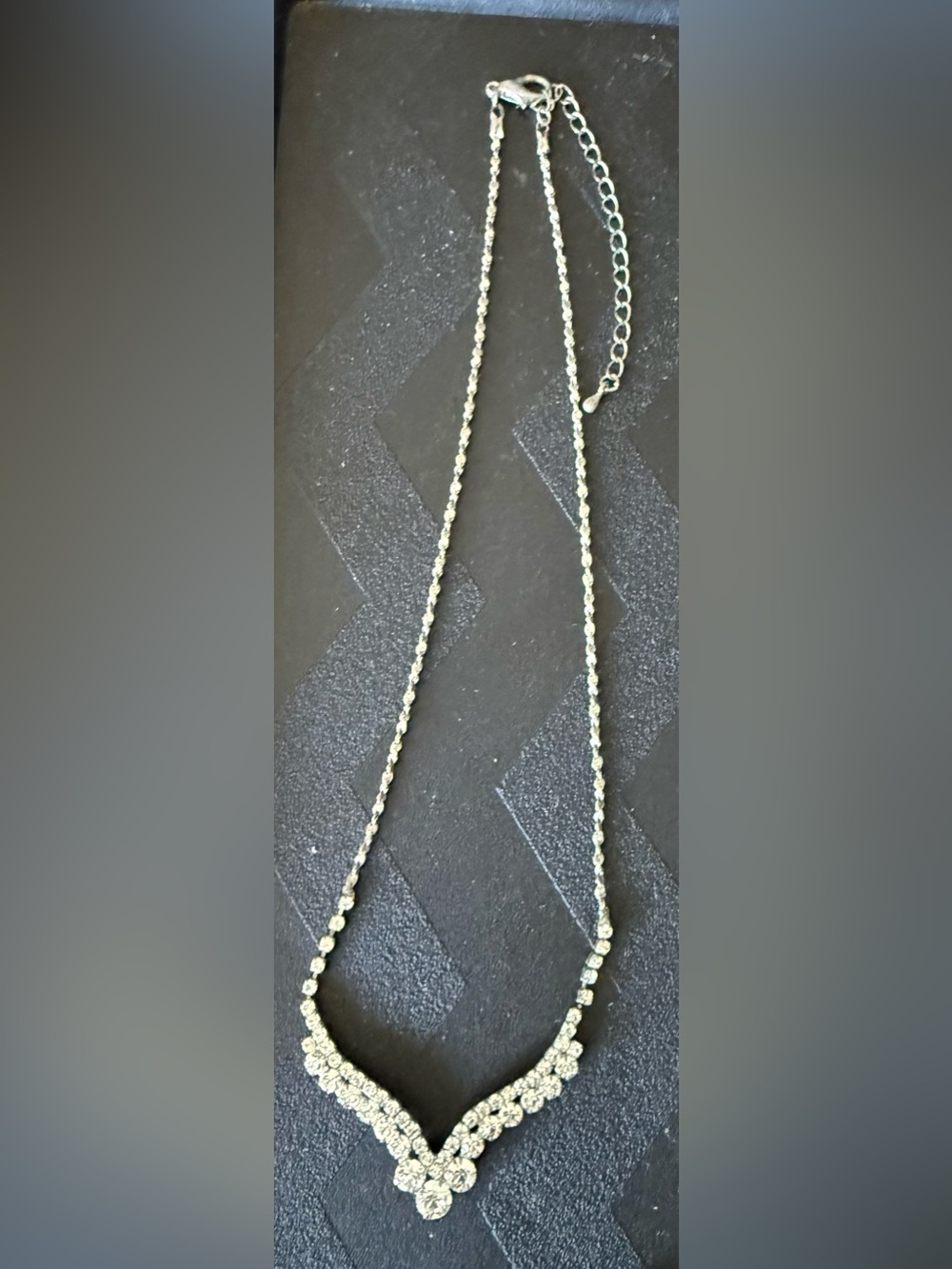 Sparkling Crystal V-Detail Necklace - Silver Tone